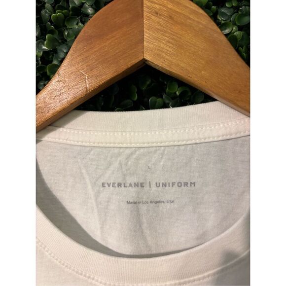 Everlane Uniform Mens NWOT White Short Sleeve Shirt Sz Large - Picture 2 of 3